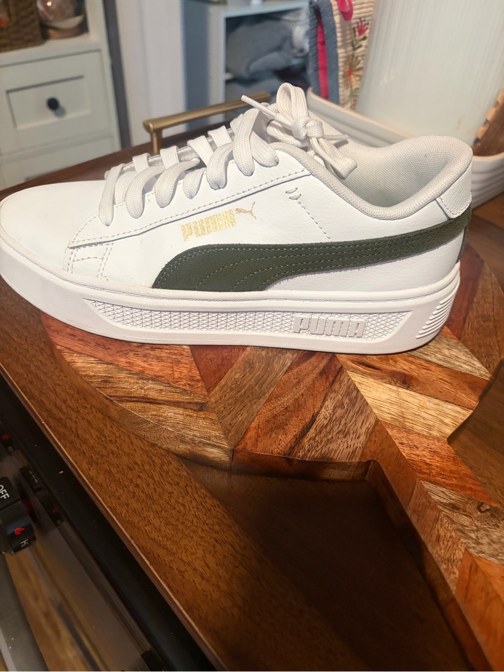 Puma White Leather Sneakers with Olive Accent Size 8